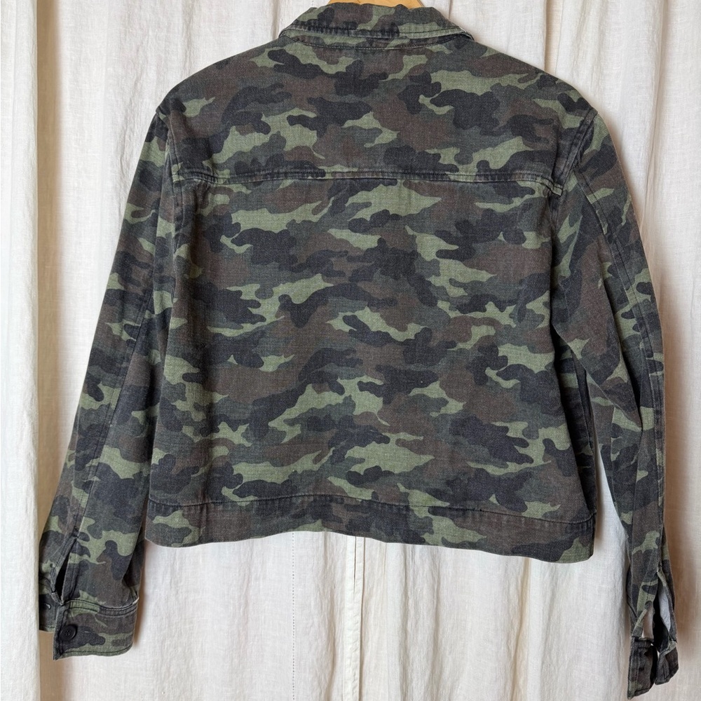 John + Jenn Green Camouflage Utility Jacket - Picture 2 of 5